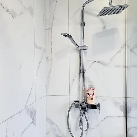 Apartman Stara Posta 1 *