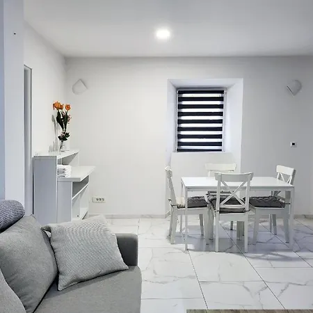 Stara Posta 1 Apartman